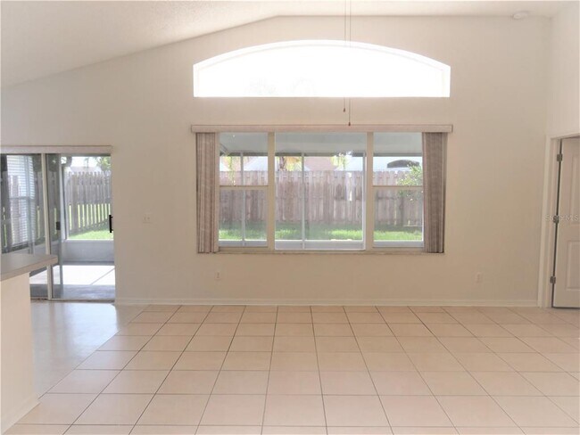 Building Photo - 8613 Fawn Creek Dr