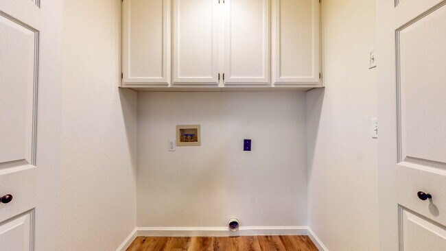 Building Photo - 2014 Tablerock Ct