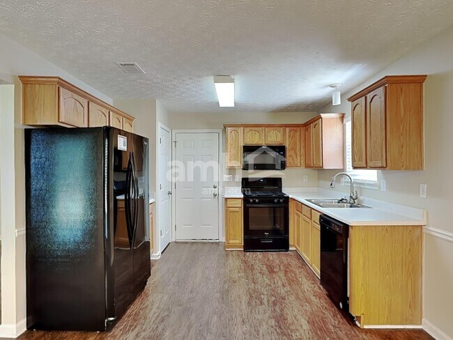 Building Photo - 3561 Stephens Creek Pl