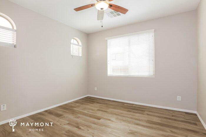 Building Photo - 3261 E Sports Dr