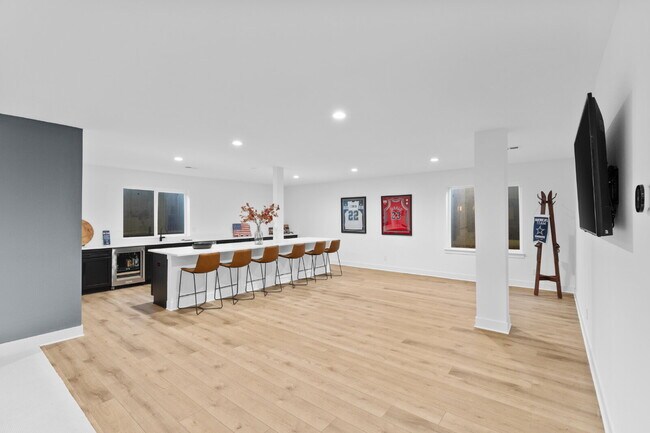 Building Photo - Colorado Luxury Redefined | Custom Ranch with Exceptional Outdoor Living & Designer Finishes