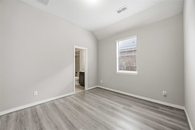 Building Photo - 13412 Ravens Park Ln