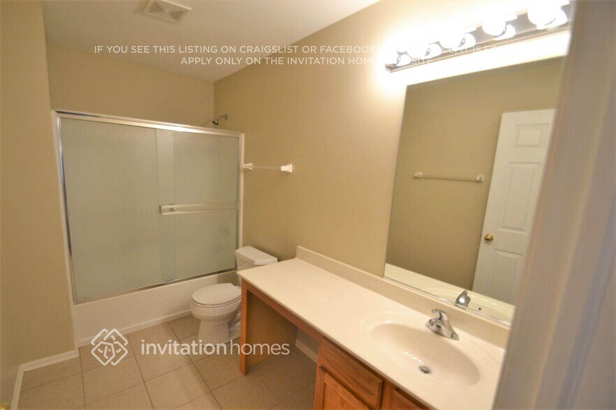 Building Photo - 2671 Rosehall Ln