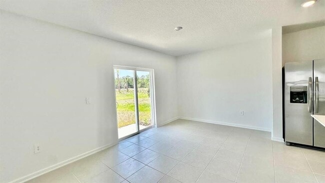 Building Photo - 5882 Le Marin Wy