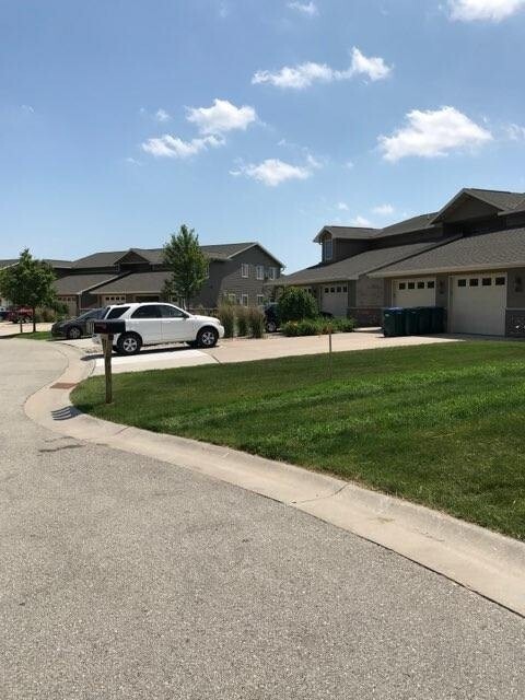 Interior Photo - Beau Ryan Apartments