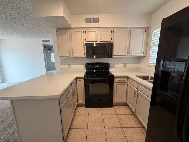 Building Photo - Single Story 2 Bedroom/ 2 Bath Chandler Home