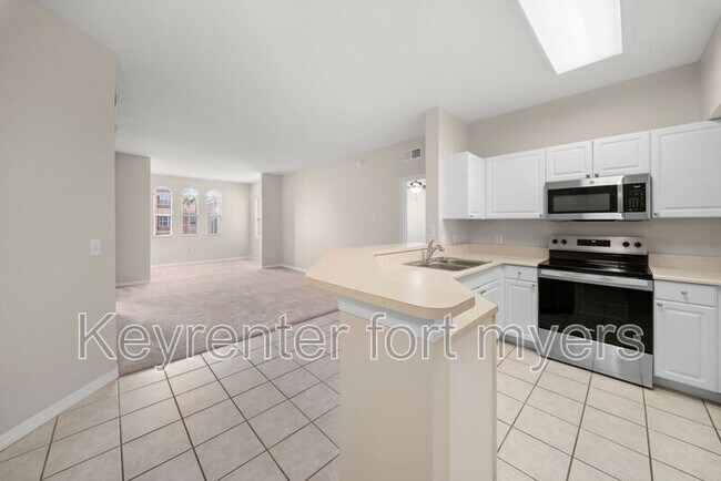 Building Photo - 11400 Ocean Walk Dr