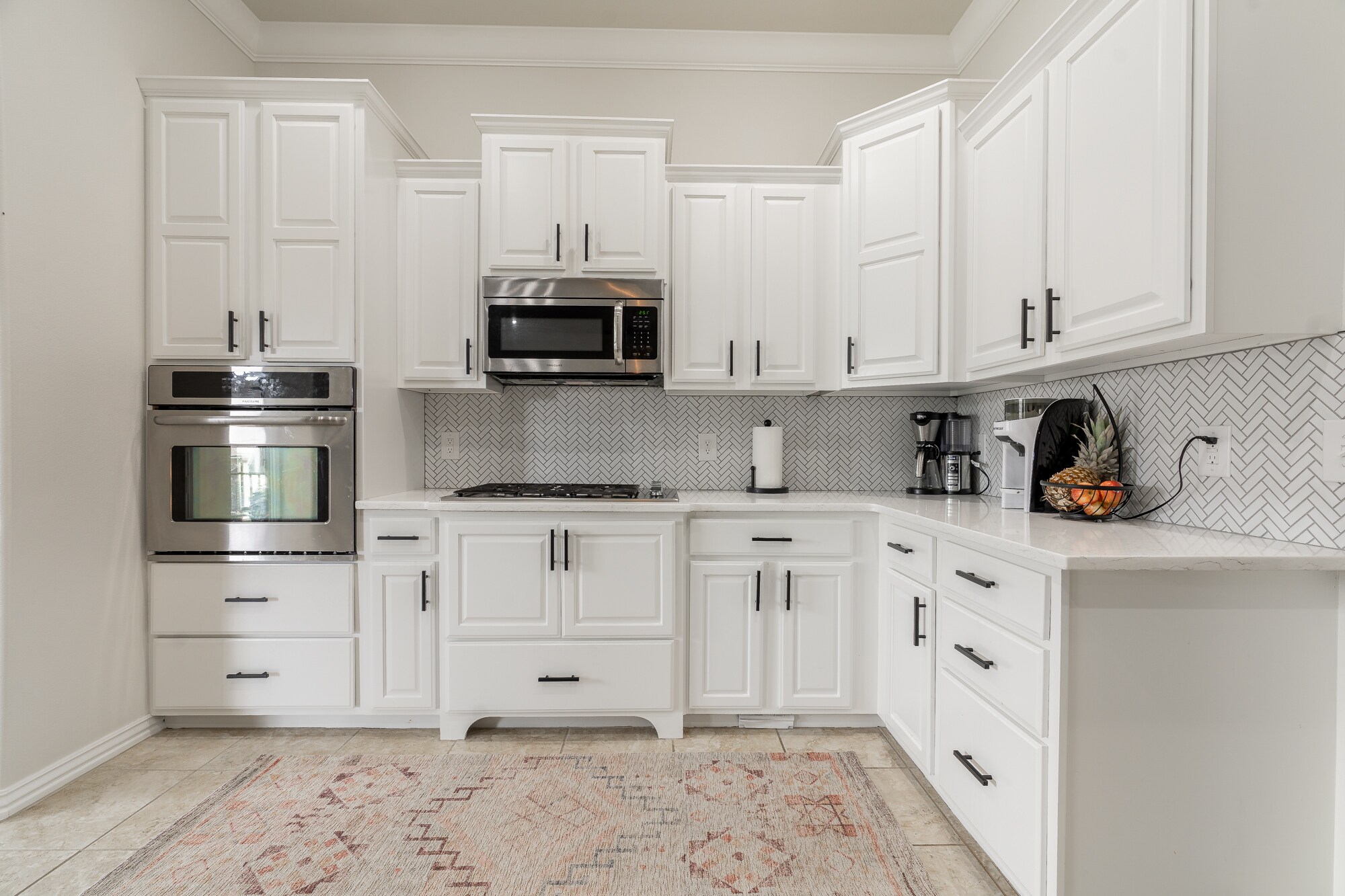 Building Photo - 212 Cowans St