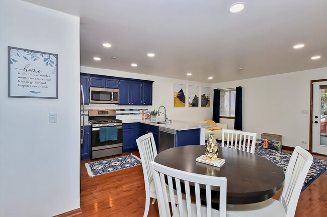 Building Photo - 2355 Masters Ln