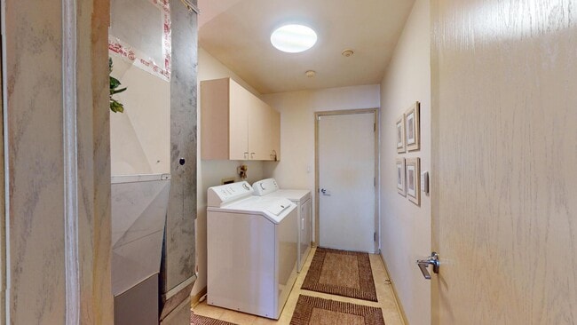 Building Photo - 8305 High Point Cir