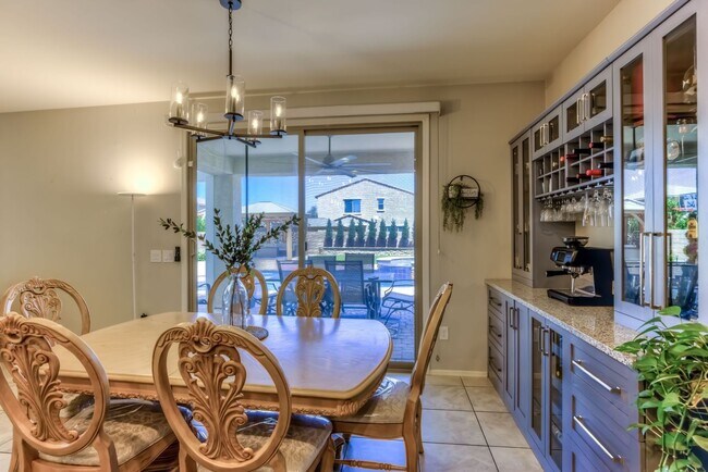 Building Photo - Stunning Home with Pool in La Estancia and...