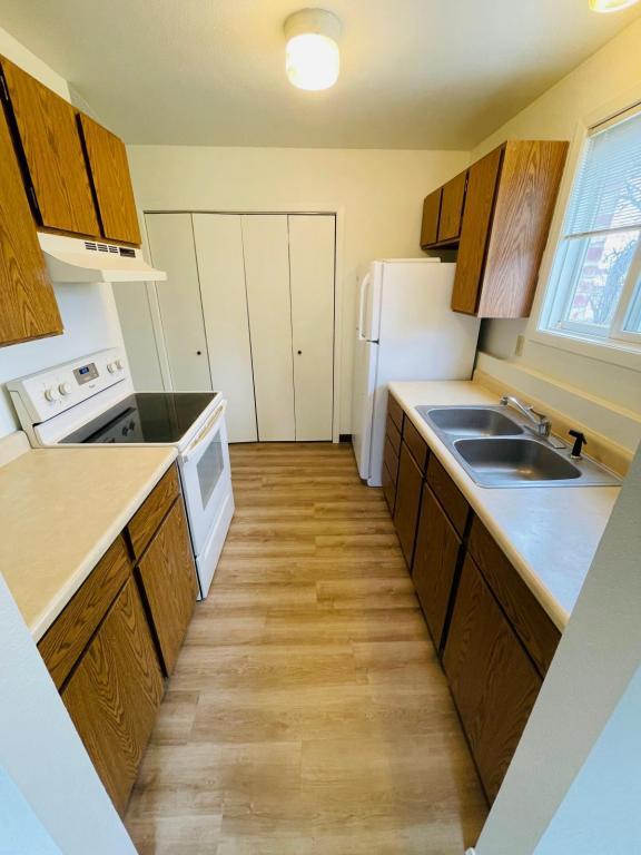 Building Photo - 602 Cannon St