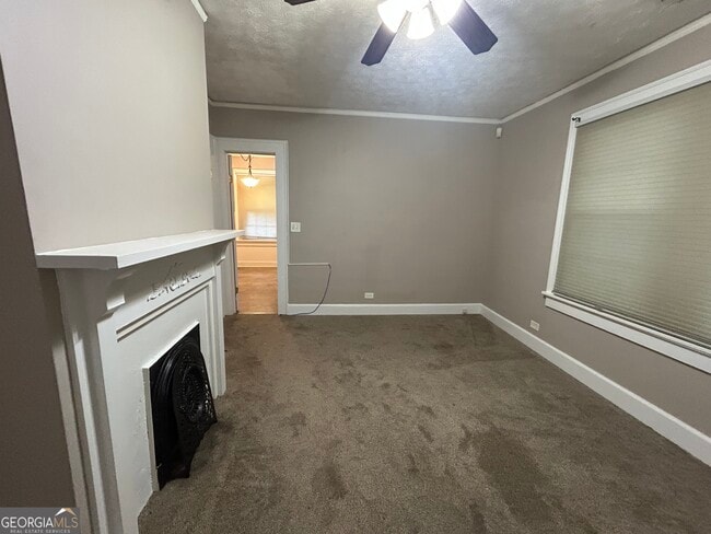 Building Photo - 111 Magnolia Dr