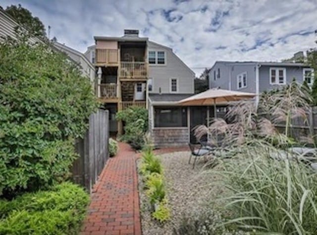 Brick Walkways - 20 Horton St