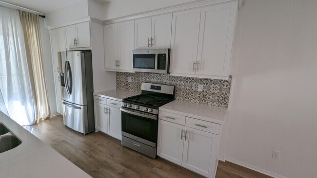 Building Photo - 8150 Spirit St