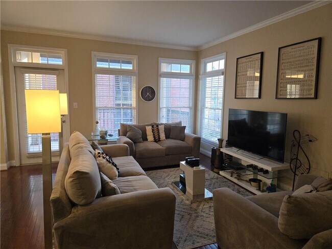 Building Photo - 50 Biscayne Dr NW