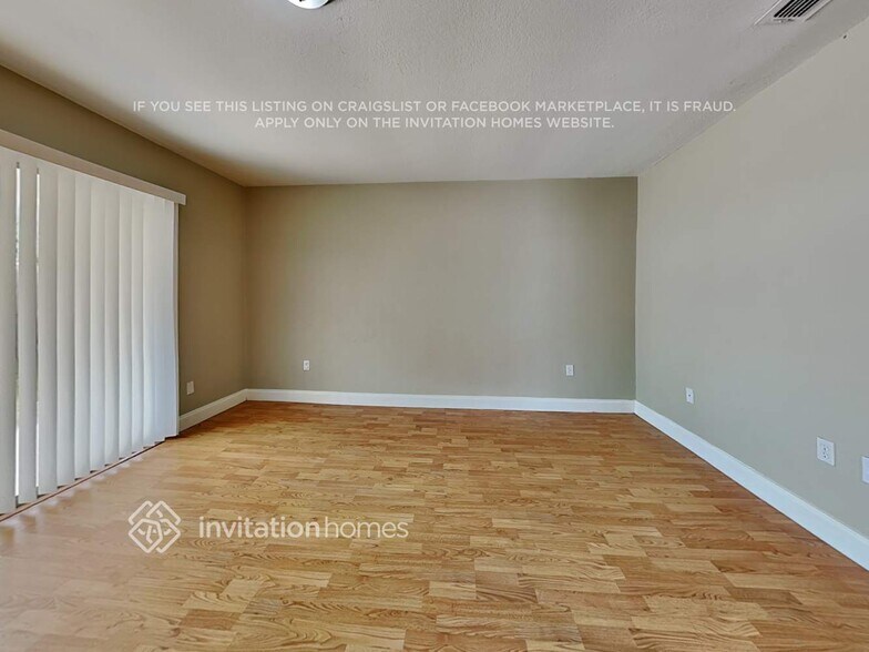 Building Photo - 614 W Windhorst Rd