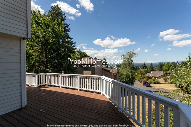 Building Photo - 8271 SW 184th Ave