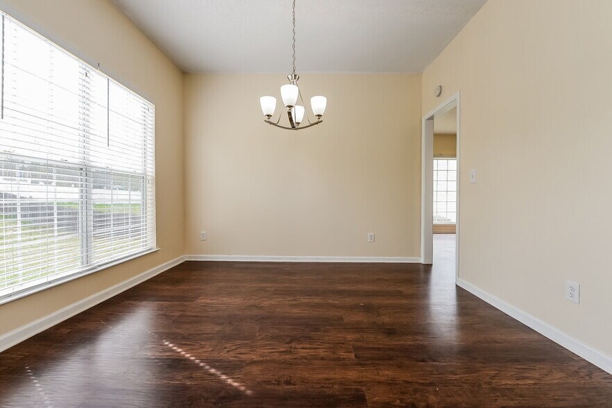 Building Photo - 1091 Wynnbrook Ln