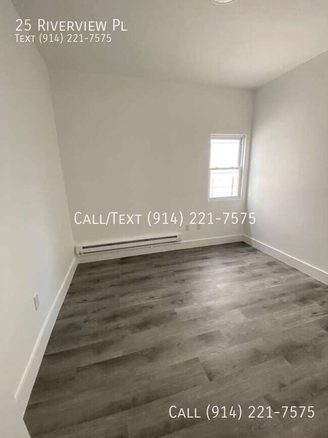 Building Photo - 25 Riverview Pl