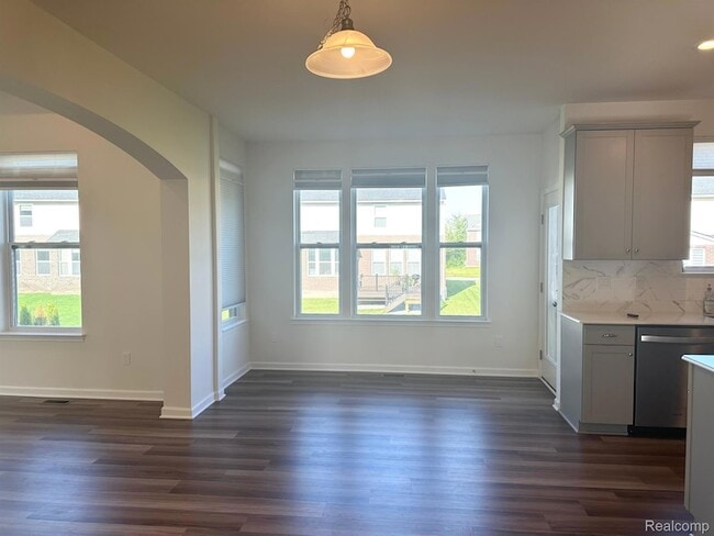 Building Photo - 50859 Steed Dr