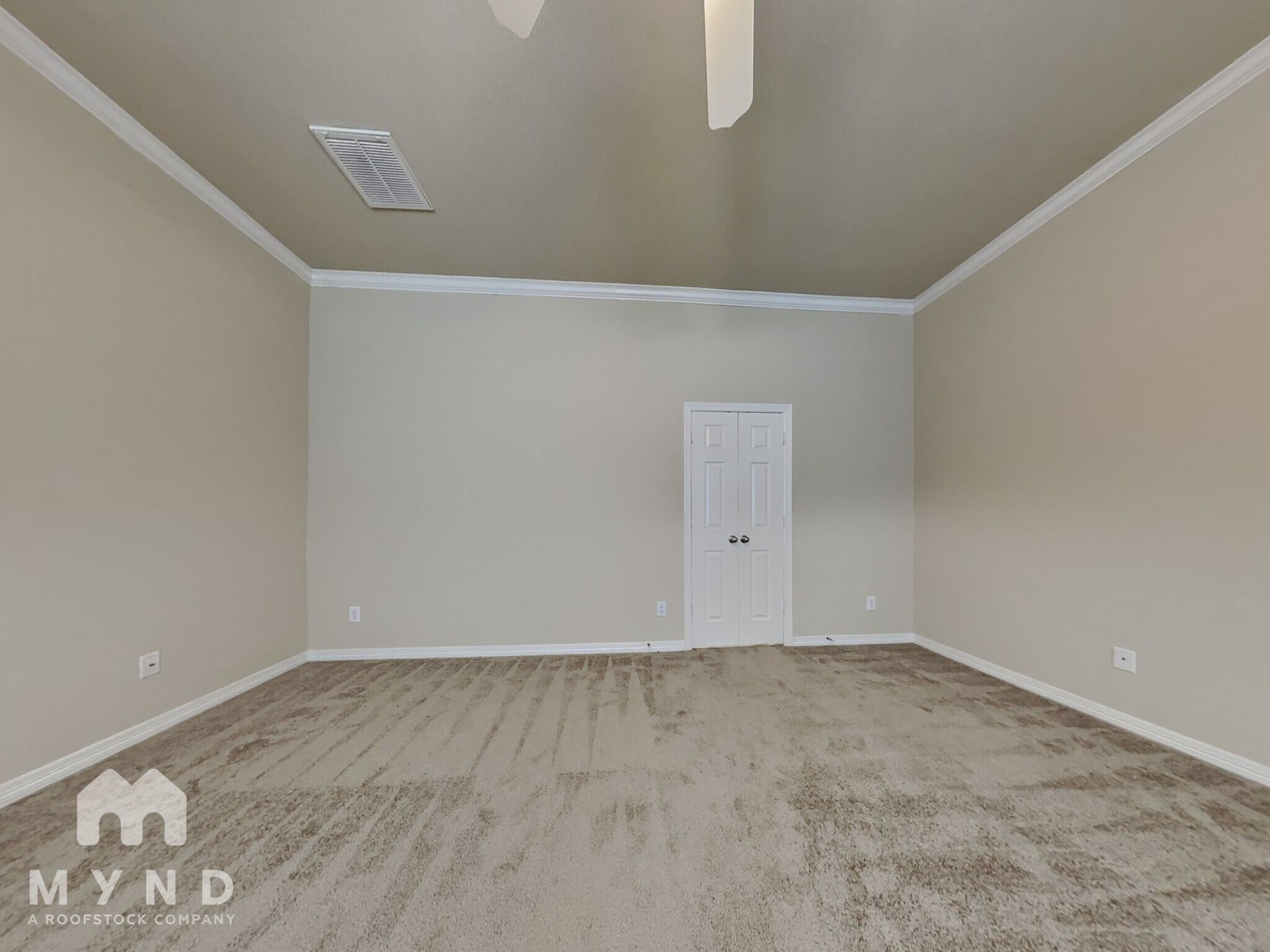 Building Photo - 4463 Diamante Dr