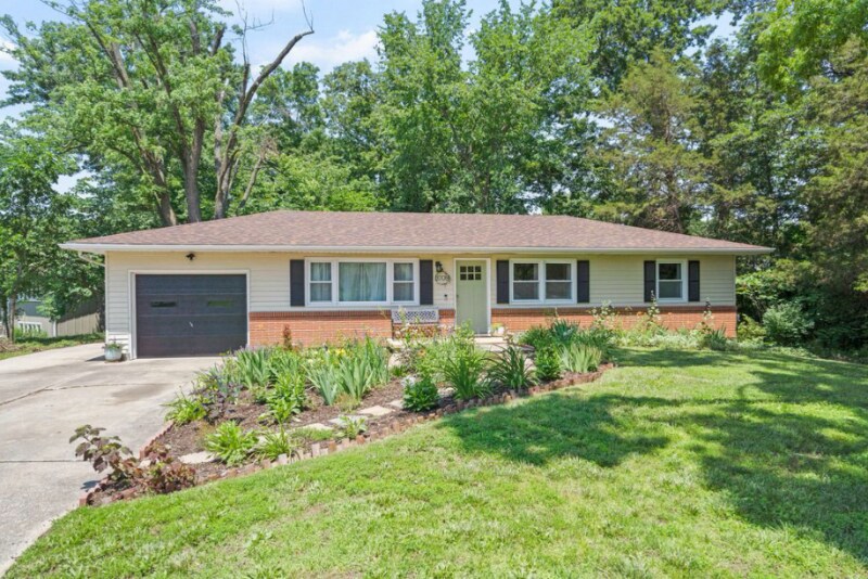 Primary Photo - 3709 Evergreen Ln