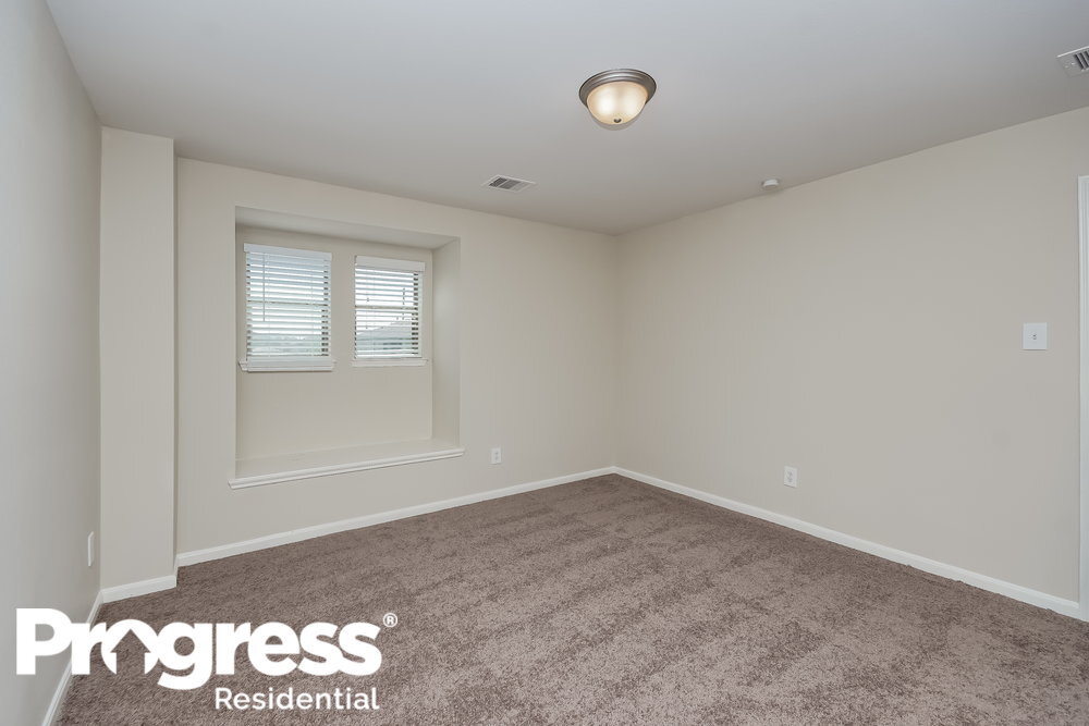 Building Photo - 20730 Dickinson Manor Ln