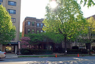 Building Photo - Lincoln Arms Apartments