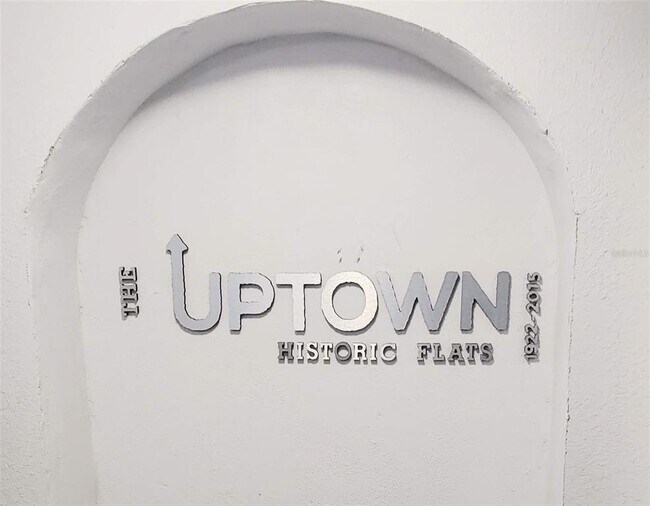 Building Photo - 409 8th St N