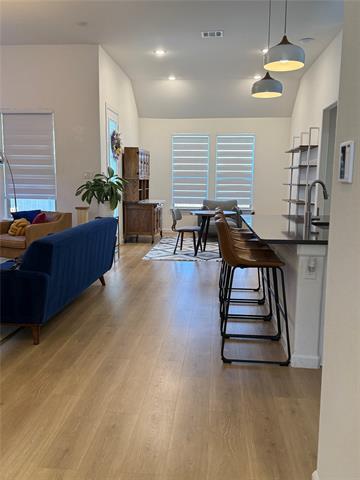 Building Photo - 1122 Silverthorne Trl