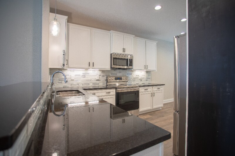 Building Photo - 3436 Pershing Dr