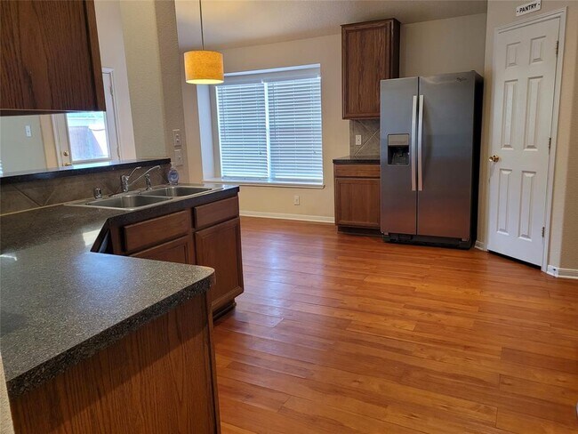 Building Photo - 6619 Halcyon Days Dr