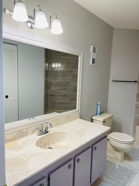 Building Photo - 3386 Lucerne Park Dr