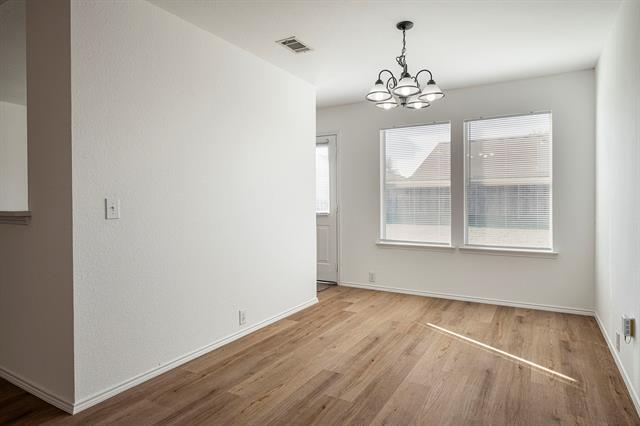 Building Photo - 8924 King Ranch Dr