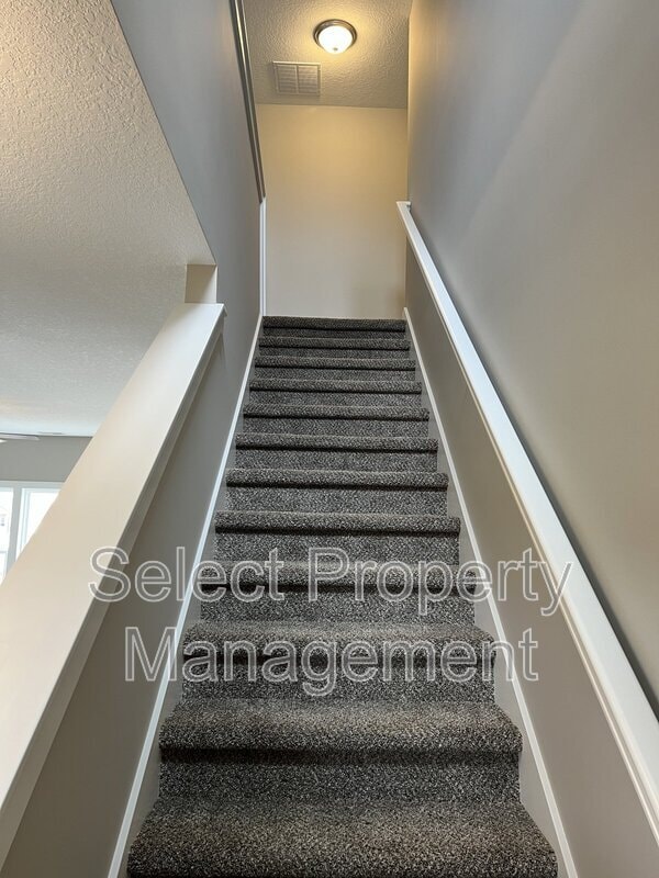 Building Photo - 12246 Speranza Dr