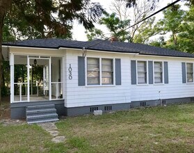 Building Photo - Coming Soon: 3-Bedroom Home with Covered Porch & Detached Garage