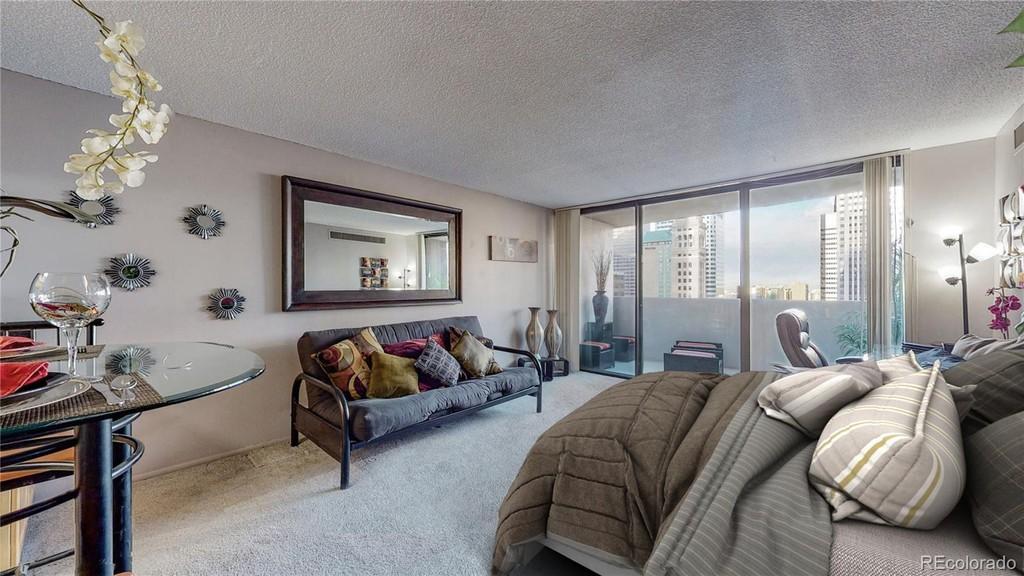 Building Photo - 1020 15th St