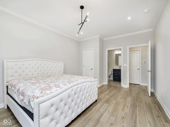 Building Photo - 14755 Legacy Oaks Dr