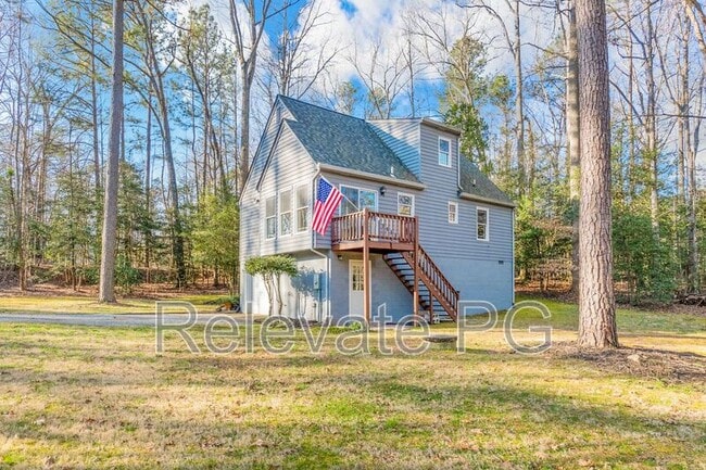 Building Photo - 12620 Thoreau Dr