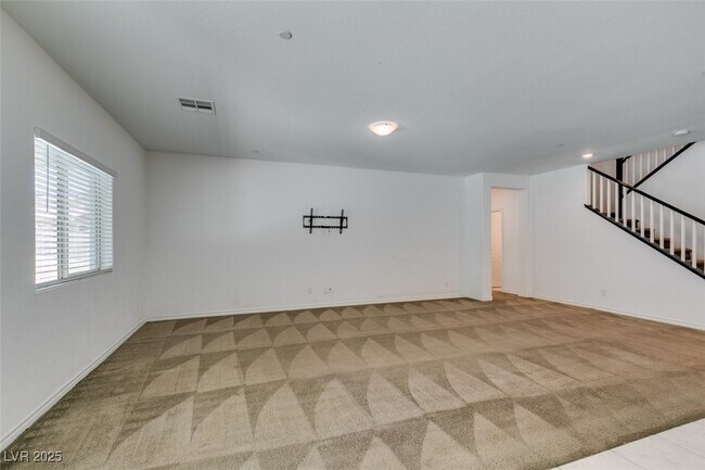 Building Photo - 479 Lost Horizon Ave