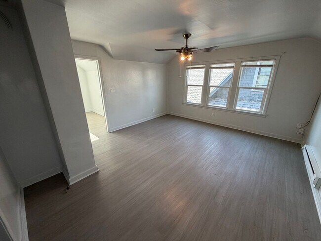 Building Photo - 2204 W College Ave