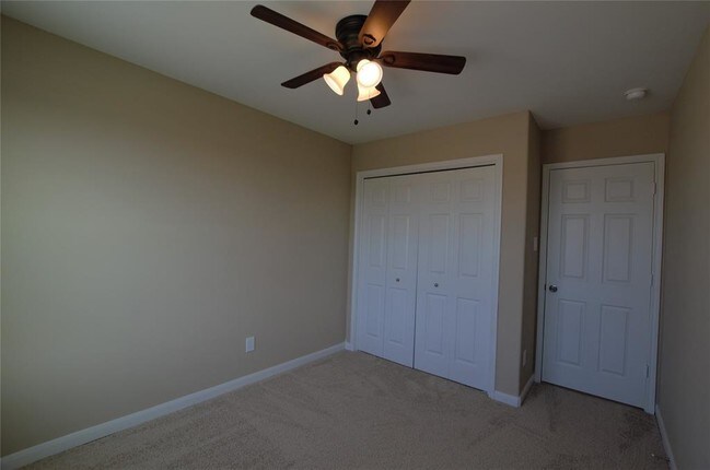 Building Photo - 17145 Wilthorne Garden Ct