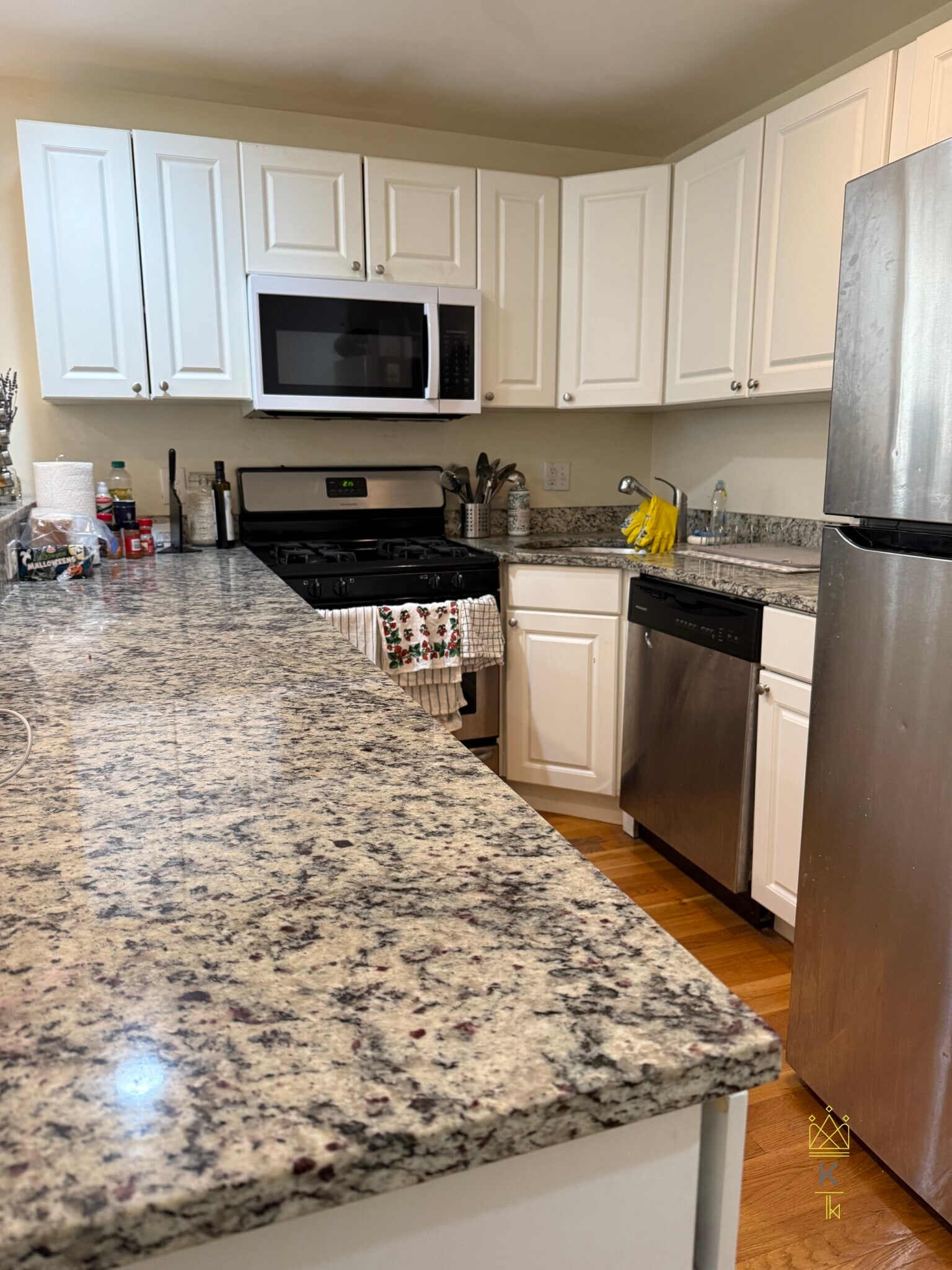 Building Photo - 60 Egmont St