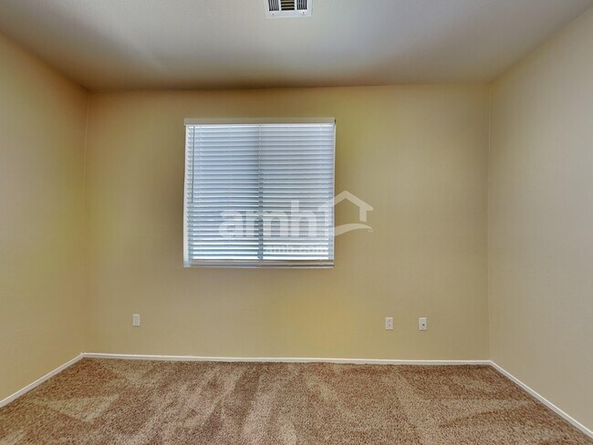 Building Photo - 901 Sir Winston Street