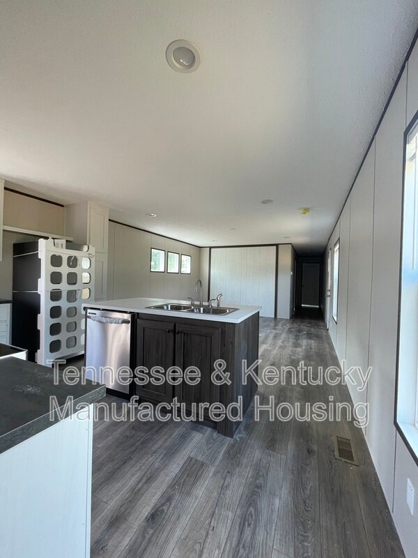 Building Photo - 108 Cumberland Ln