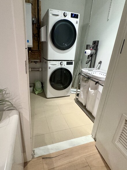 Building Photo - 660 Bergen St