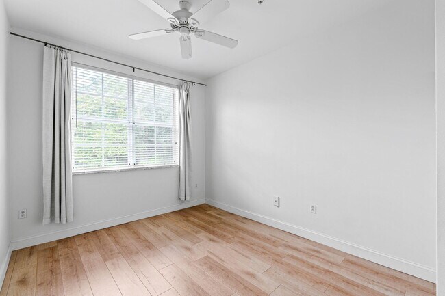 Building Photo - 11770 St Andrews Place