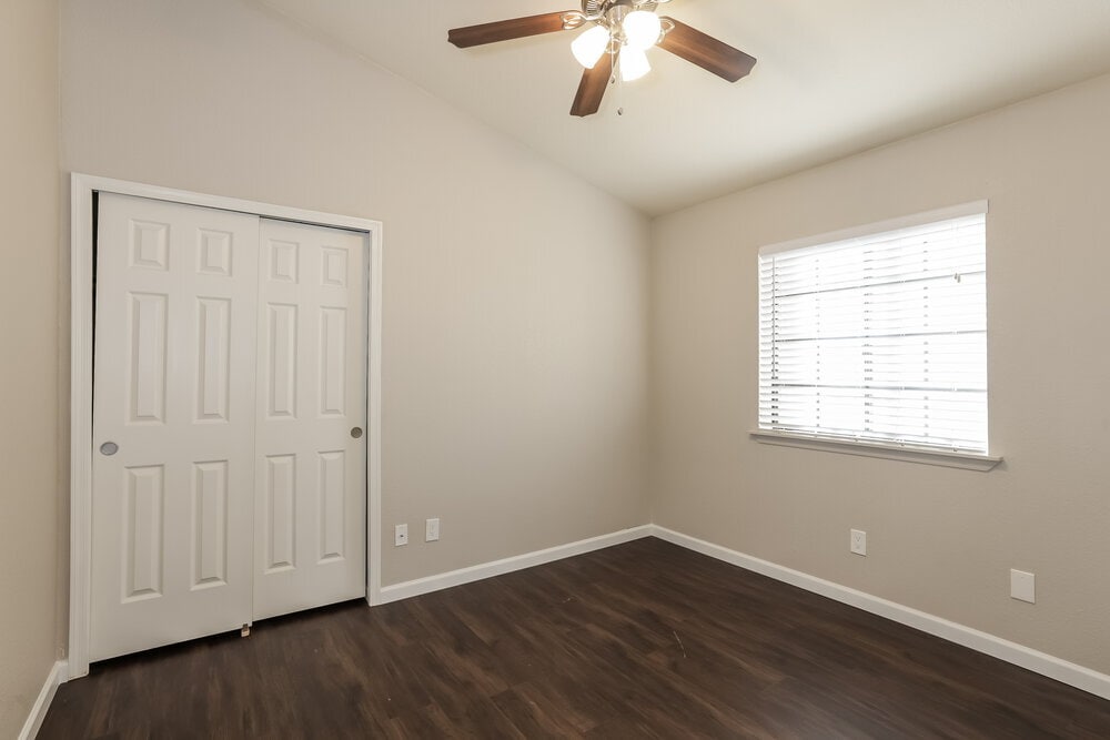 Building Photo - 1209 E Villa Rita Dr