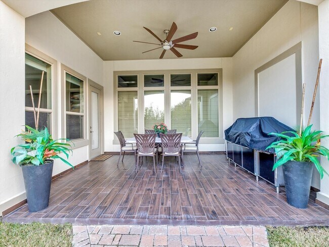 Building Photo - 2131 Camden Creek Ln